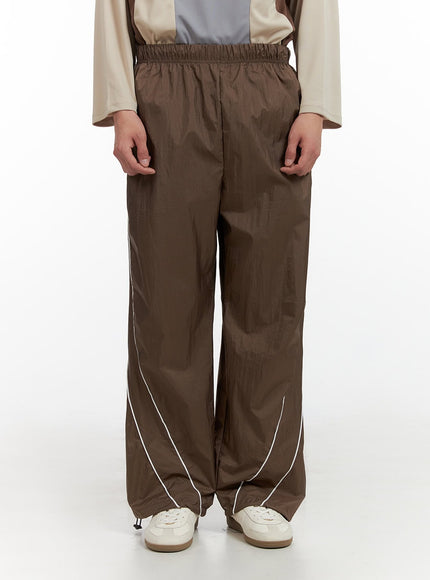 mens-banded-nylon-wide-fit-pants-il403 / Brown