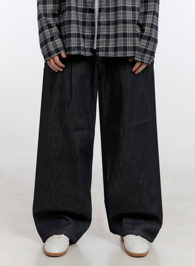 Men's Pintuck Baggy Jeans IM525 in Dark blue, size L