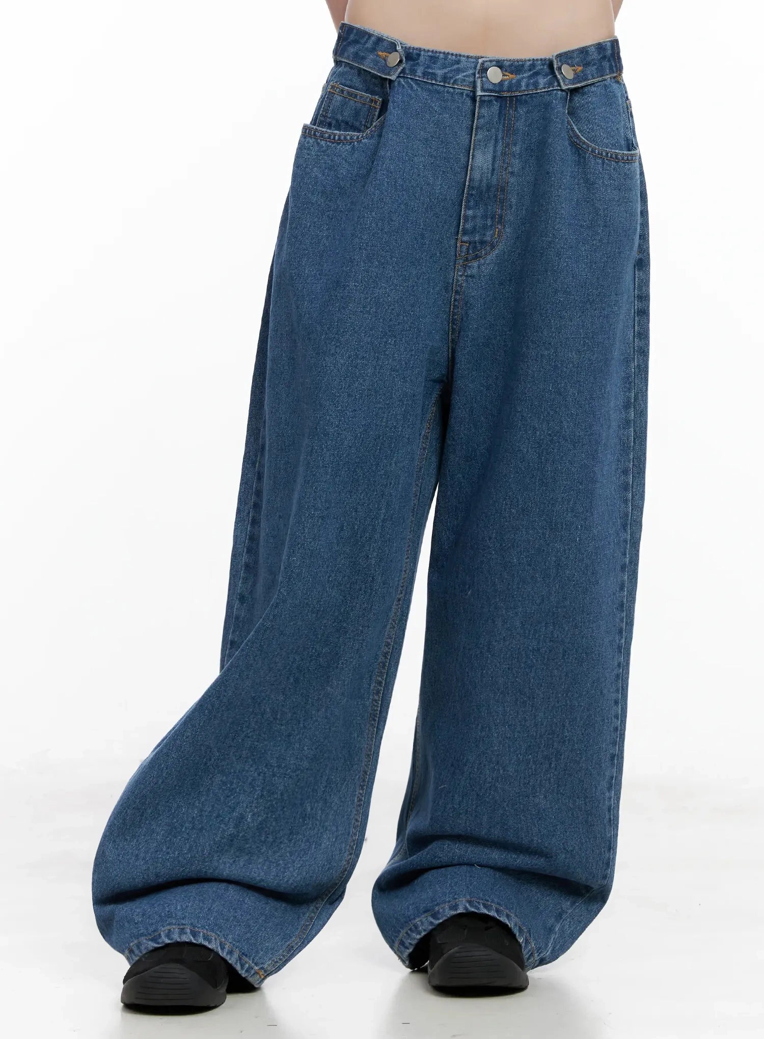 Pharita Loose-Fit Jeans IL528 in Dark blue, size M/L