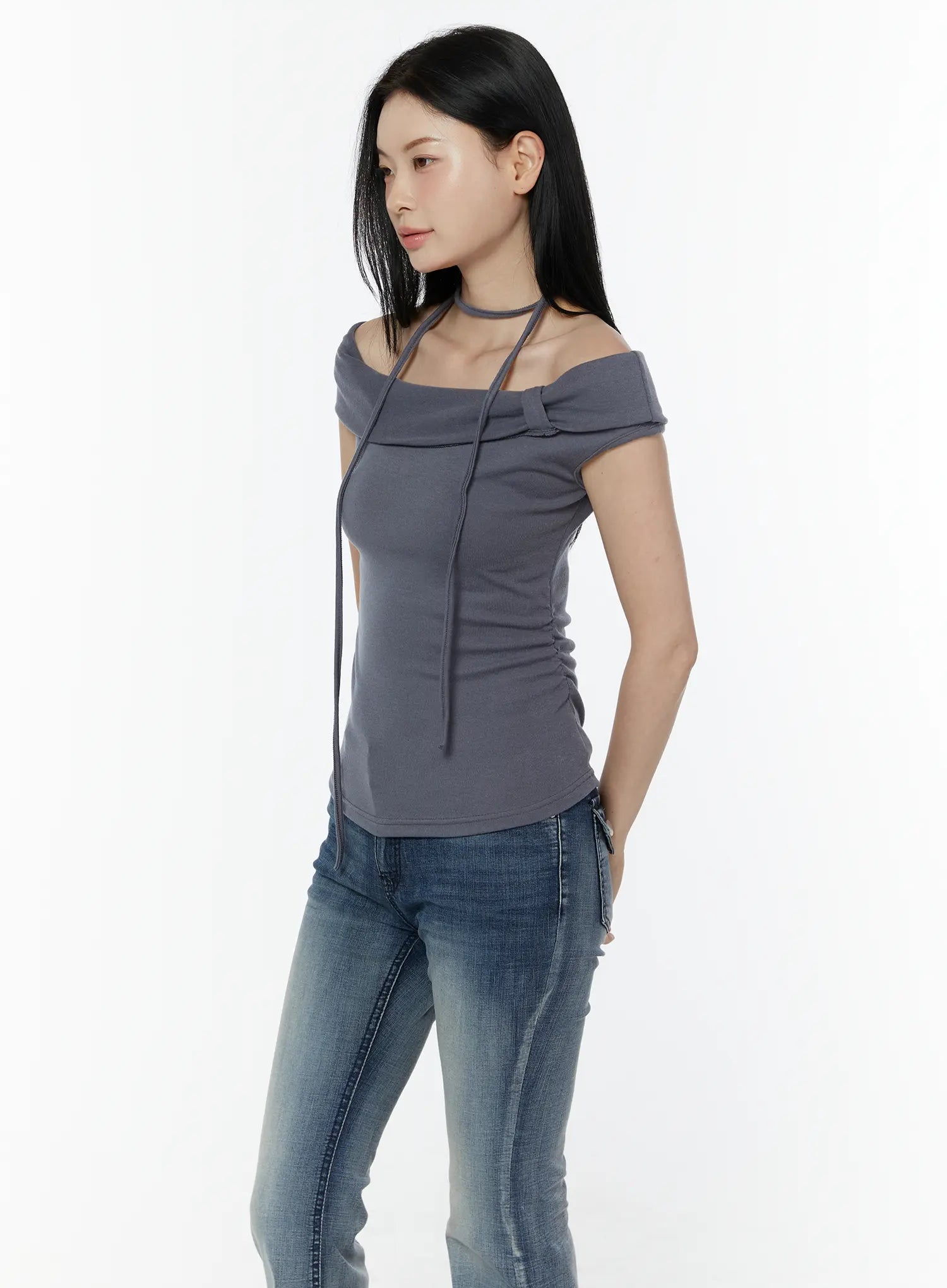 tie-detail-off-shoulder-top-iu505 / Dark gray
