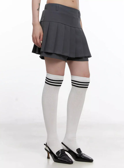 pleated-mini-skort-is508 / Dark gray