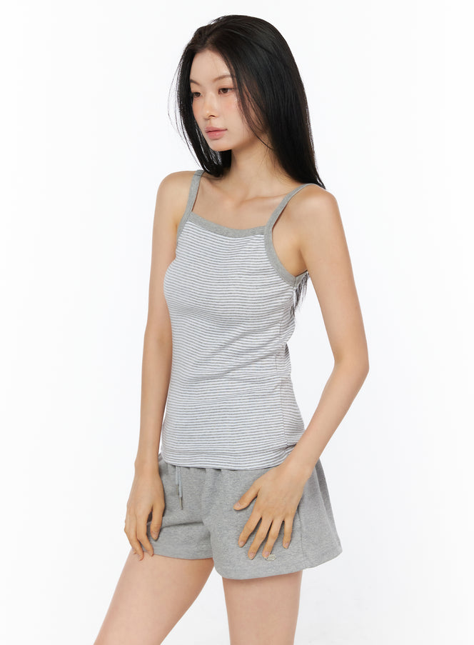 striped-tank-top-iu516