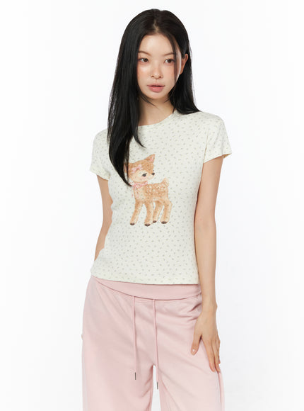 floral-print-graphic-tee-iu516 / Light beige