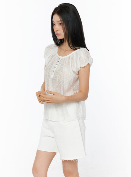 floral-embroidered-ruffle-henley-blouse-iu519 / White