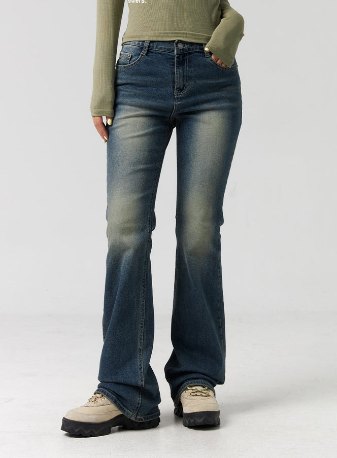 washed-slim-fit-bootcut-jeans-cg327