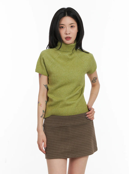 short-sleeve-turtleneck-knit-top-cd509