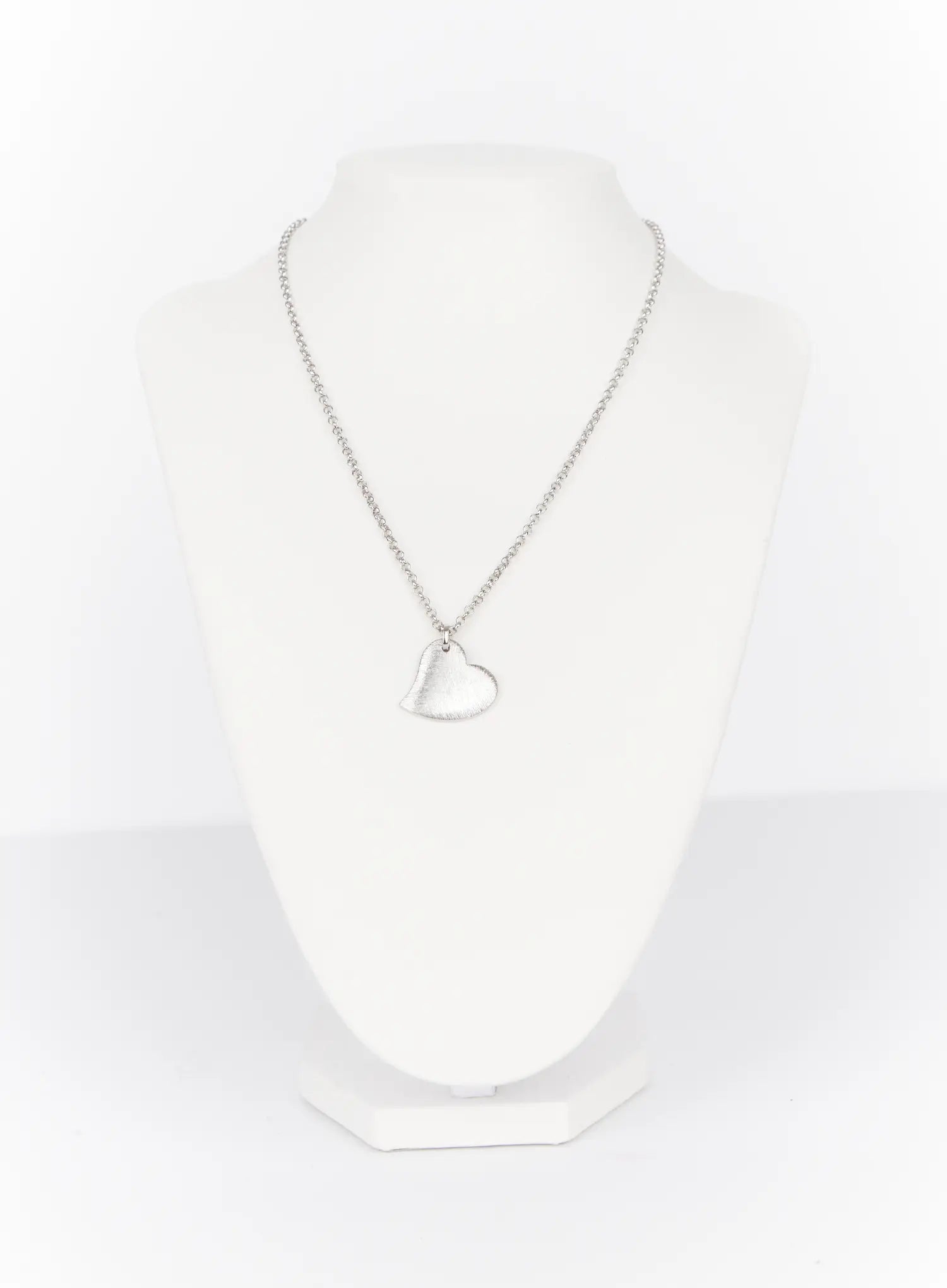 heart-pendant-necklace-in514