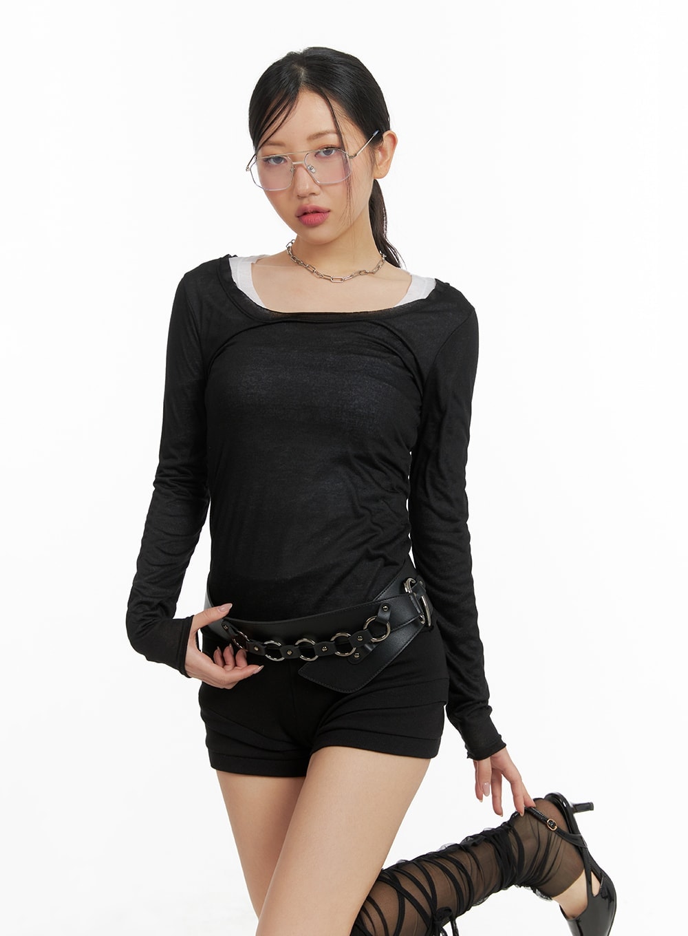 sheer-round-neck-long-sleeve-cm421