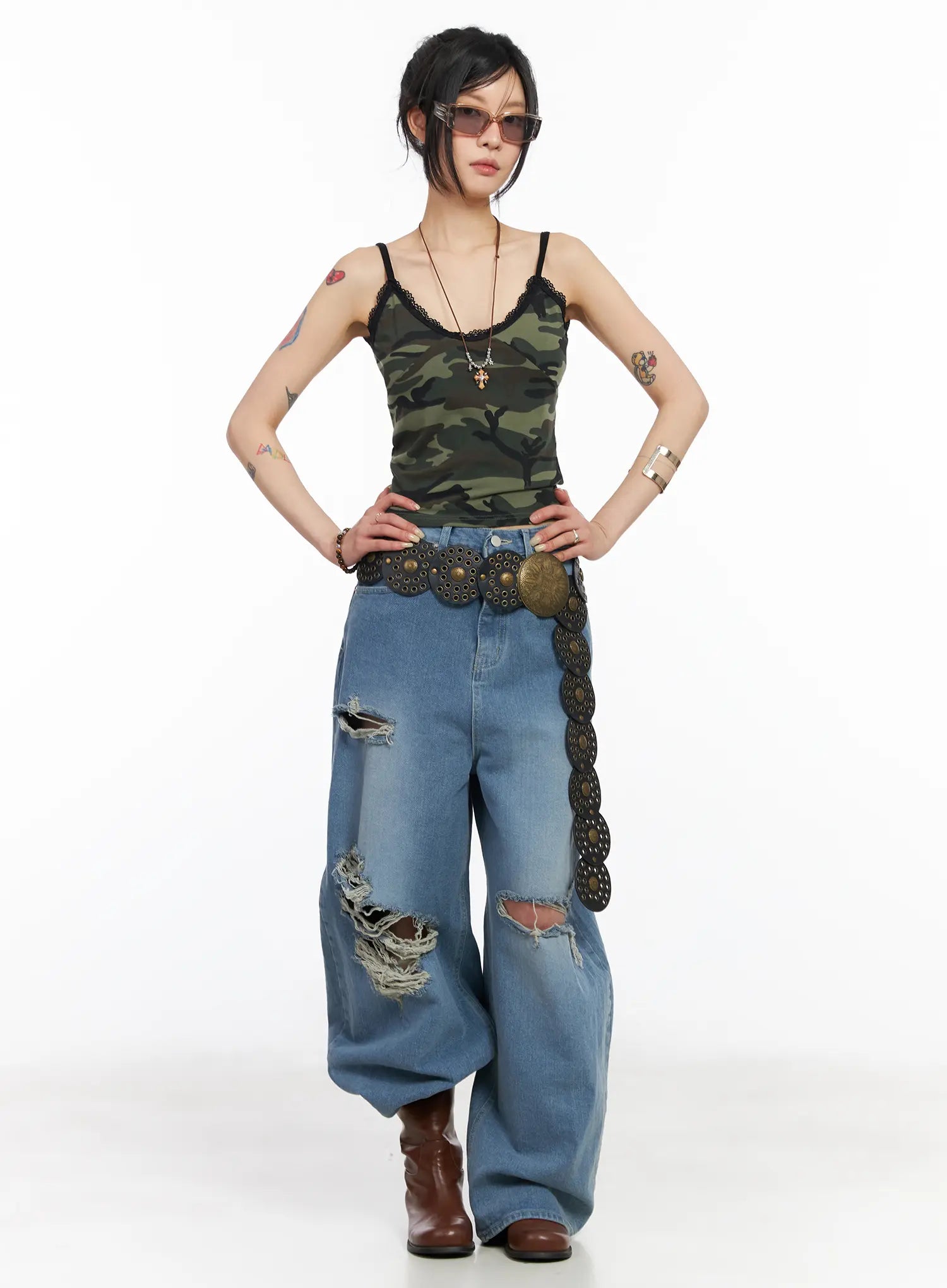 lylah-ripped-wide-leg-jeans-cm517