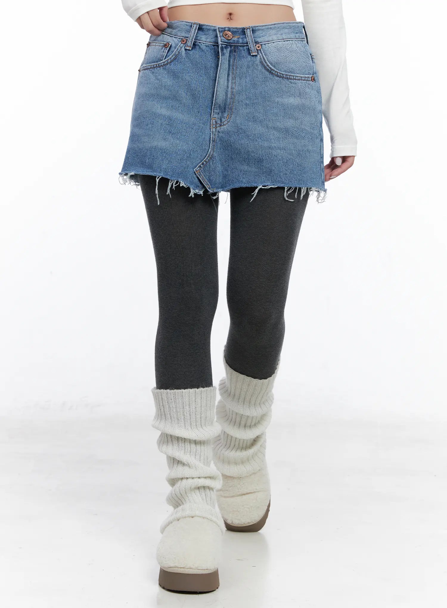 distressed-denim-mini-skirt-cn514