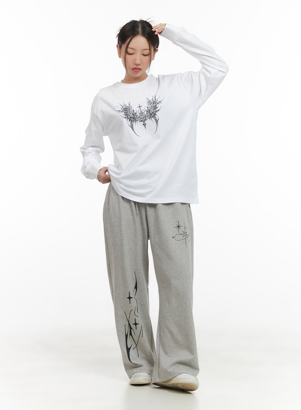 Cozy Banded Graphic Sweatpants CG423 by Lewkin