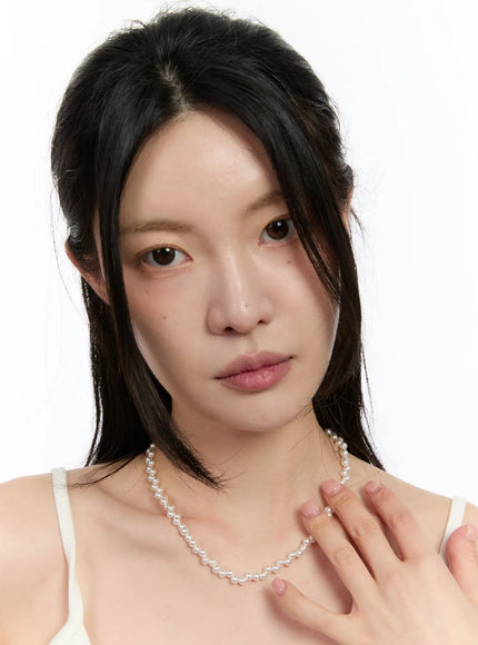 asymmetric-faux-pearl-necklace-ca508