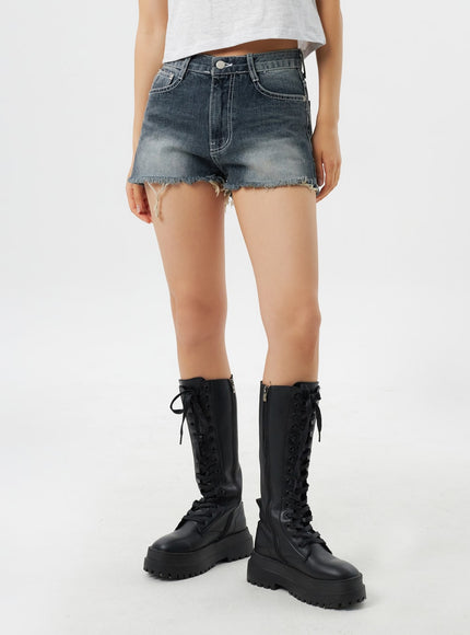 Mid-Rise Ripped Denim Shorts CY315