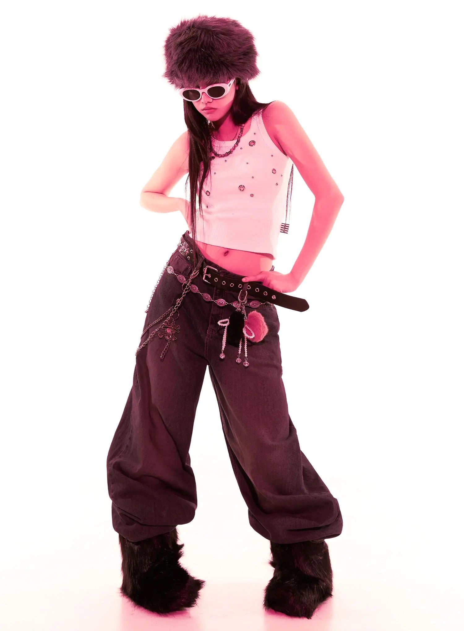 ribbed-eyelet-slim-fit-tank-top-is525