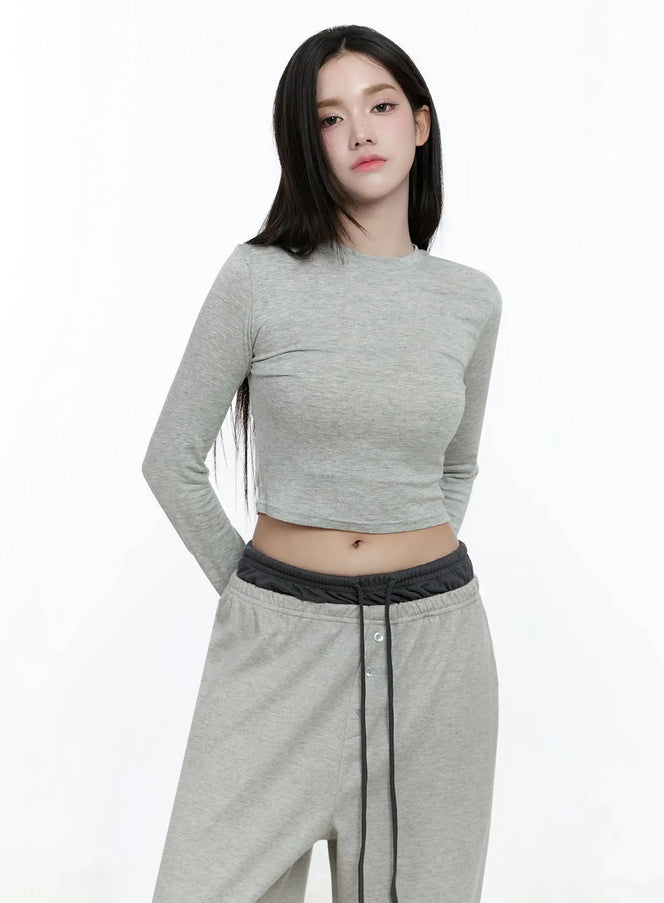 casual-long-sleeve-crop-tee-io527