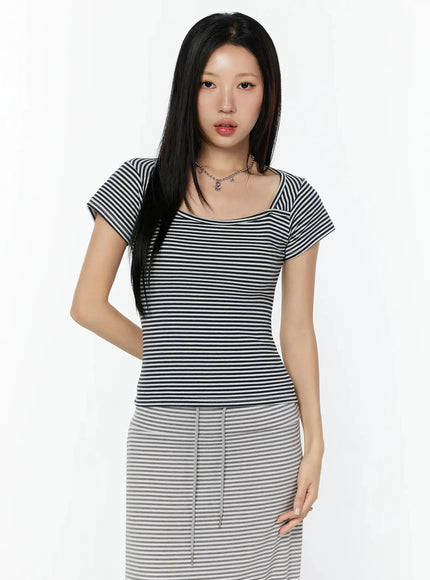 striped-short-sleeve-tee-iu522