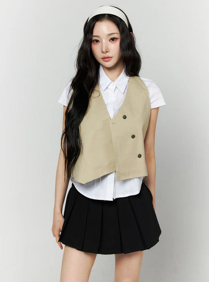 two-button-halter-vest-cu511 / Beige