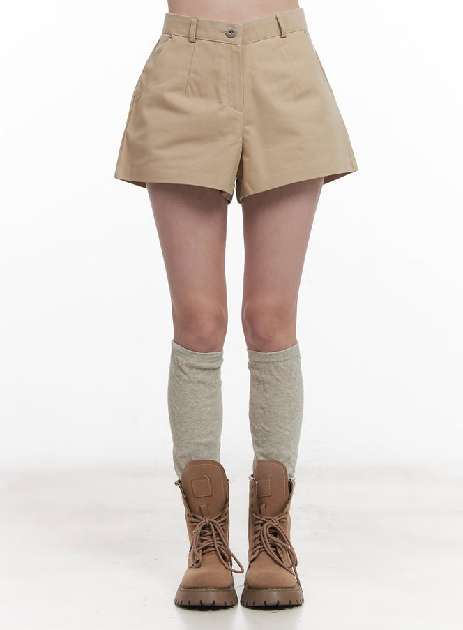 flared-basic-shorts-cm512 / Beige
