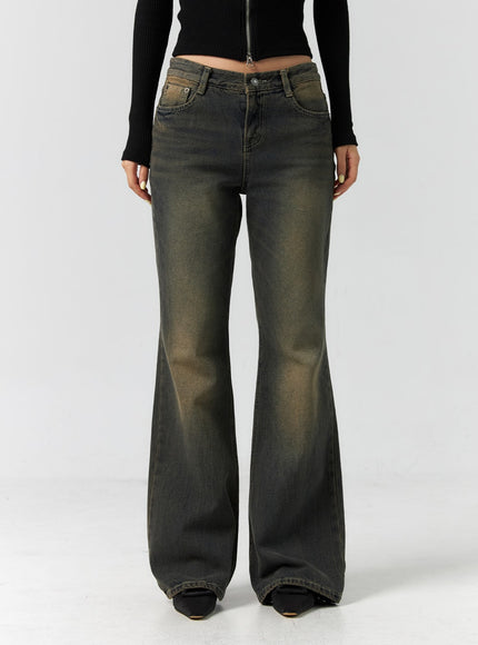 low-rise-bootcut-jeans-cs303