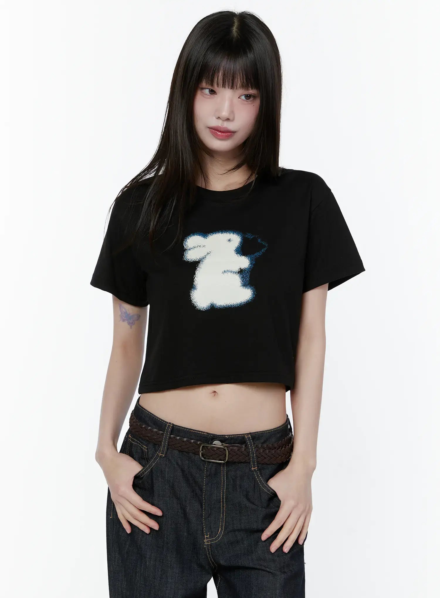 playful-bunny-graphic-crop-tee-cu505 / Black