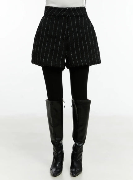 striped-wool-blend-shorts-cd514 / Black
