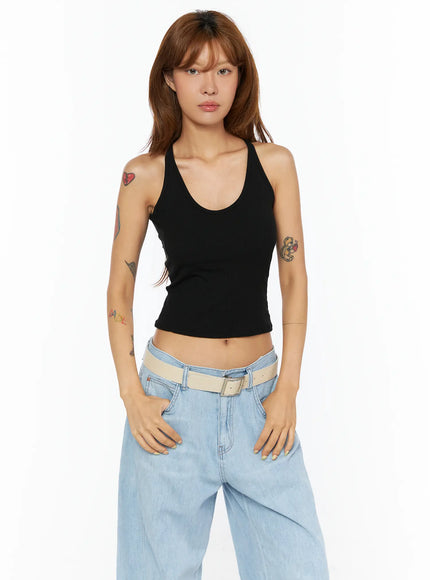 essential-v-neck-padded-tank-top-cu518 / Black