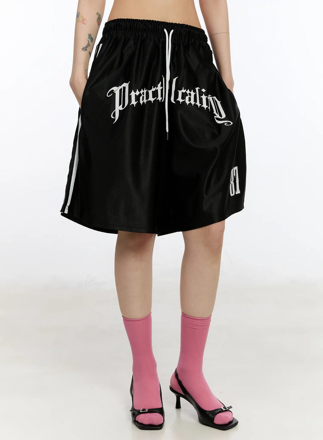oversized-graphic-bermuda-shorts-ca508 / Black