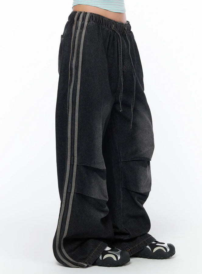 raelyn-wide-leg-track-balloon-jeans-ca515 / Black