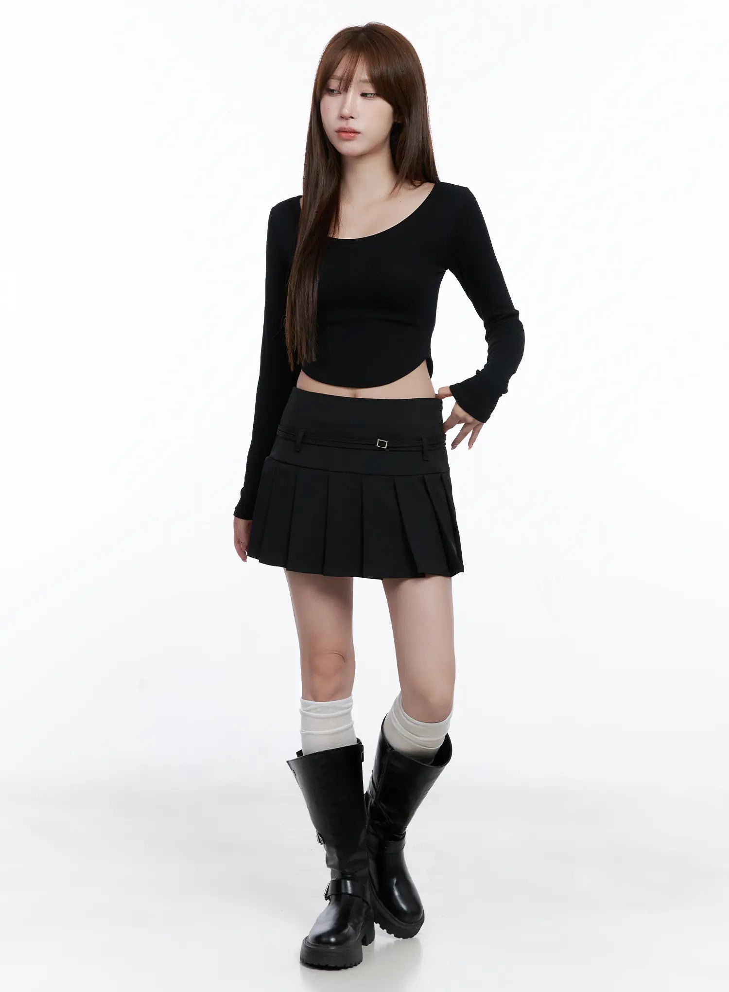 u-neck-crop-long-sleeve-top-cg529