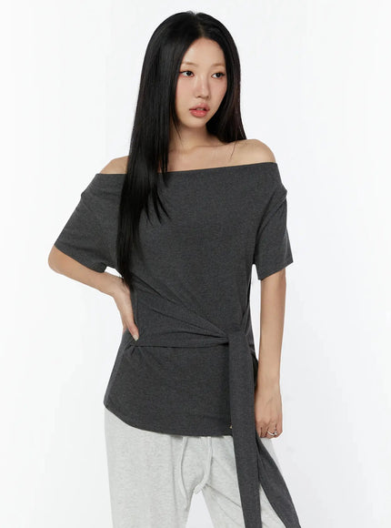 draped-off-shoulder-wrap-top-iu522