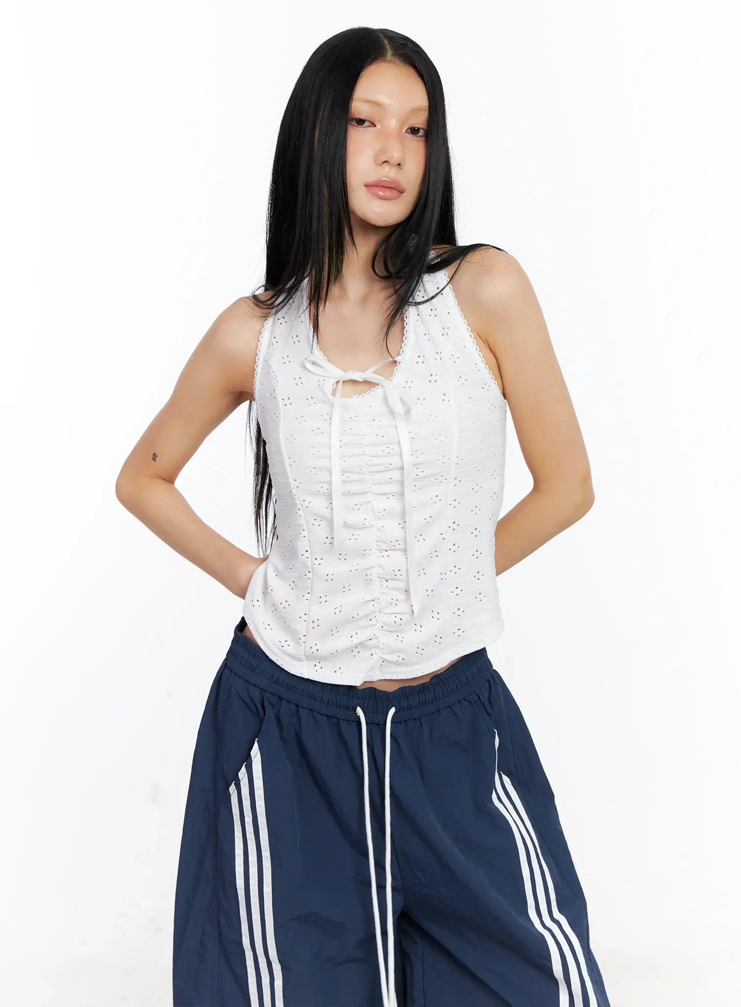 lace-ribbon-halter-top-cl529