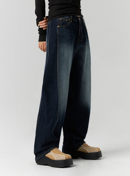 washed-wide-leg-jeans-cs312