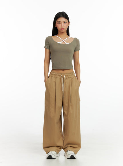 slim-u-neck-crop-top-il419