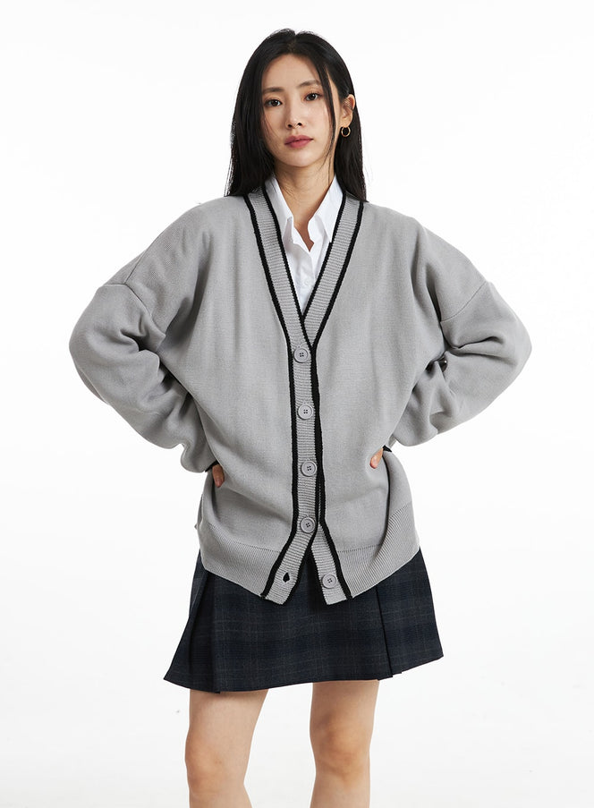 v-neck-loose-fit-long-sleeve-cardigan-oo323