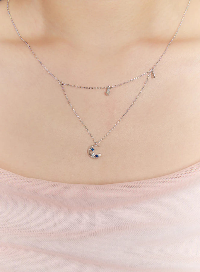 acc-azure-crescent-necklace-kc1008