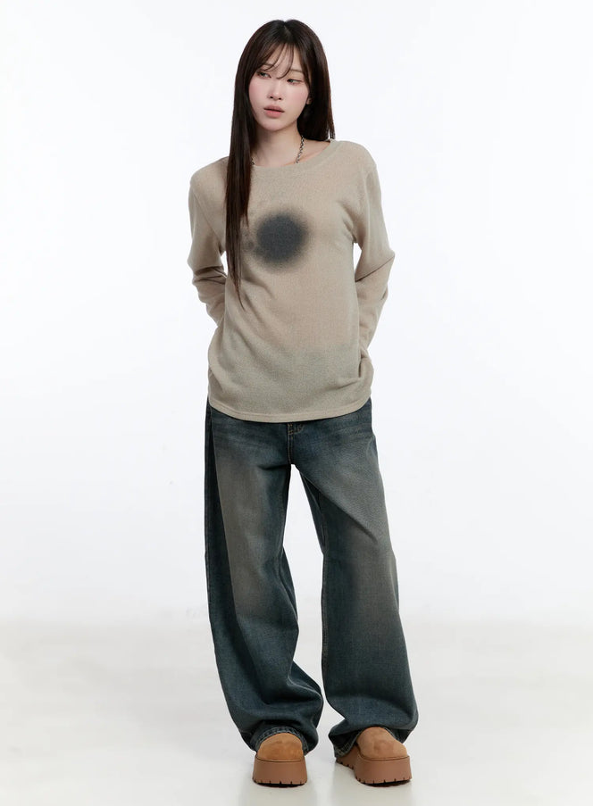 loose-fit-graphic-long-sleeve-tee-cn525