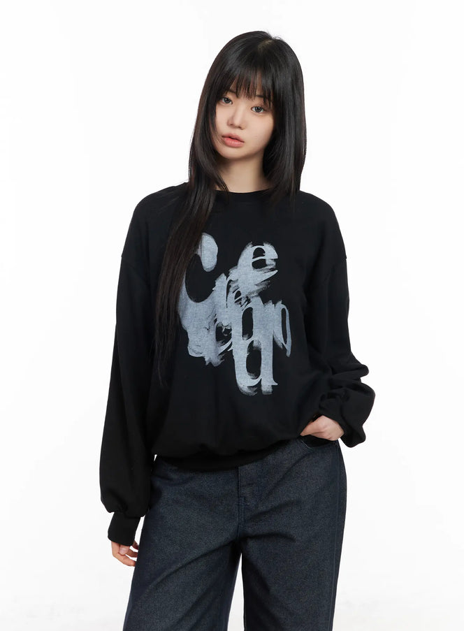 oversized-graphic-sweatshirt-cm513
