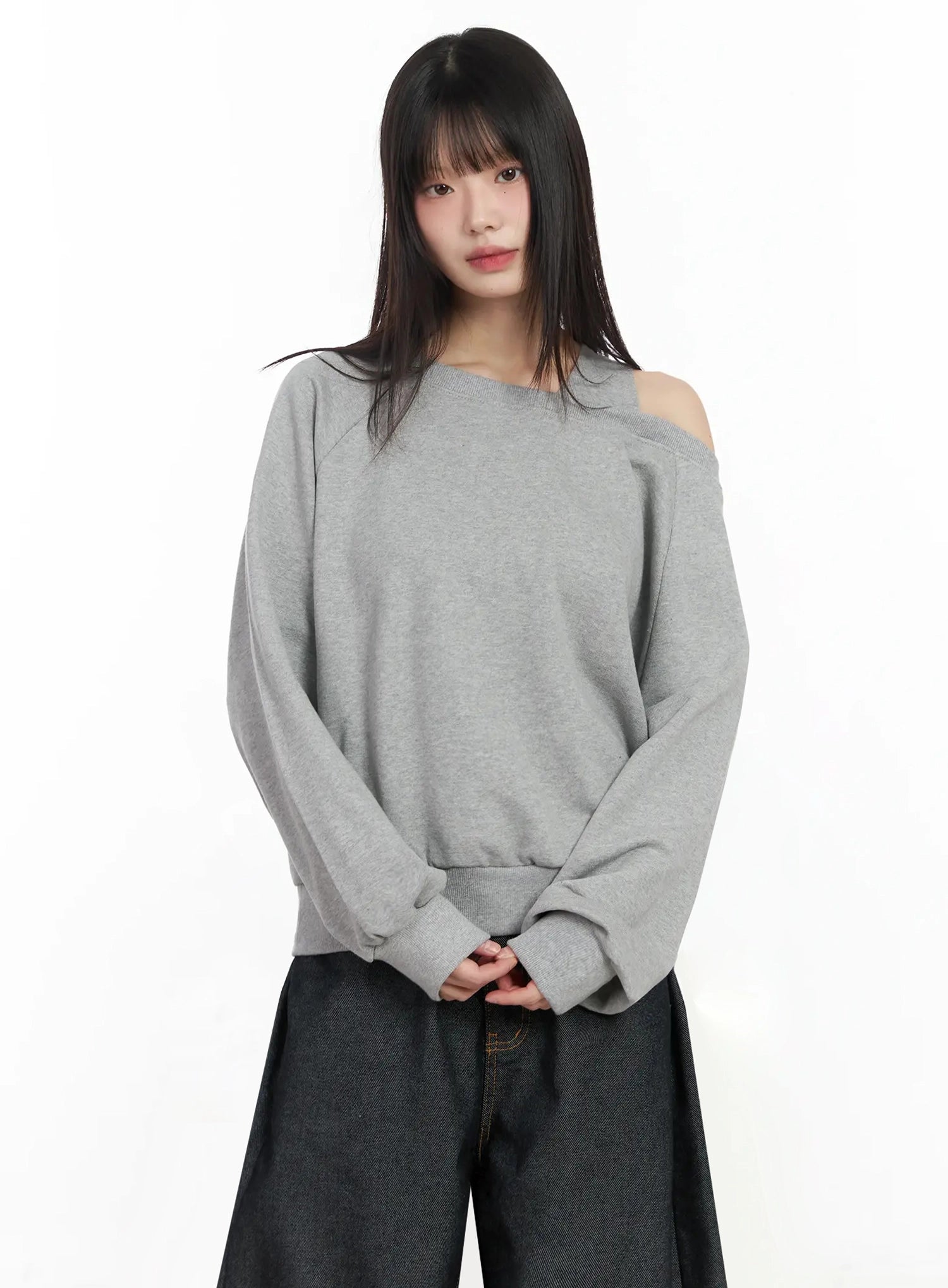 casual-asymmetric-sweatshirt-im523