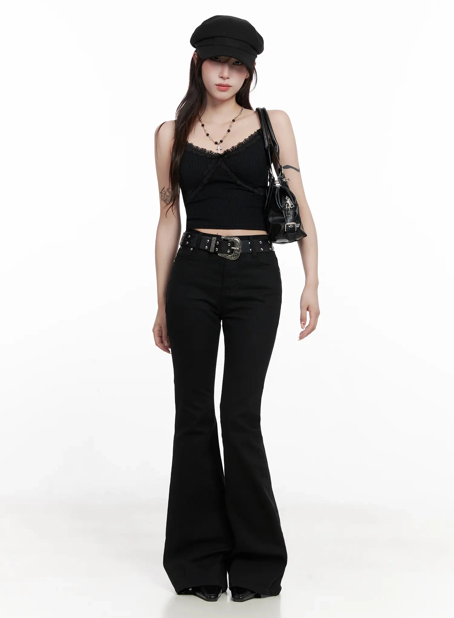 lace-trim-sleeveless-top-io527