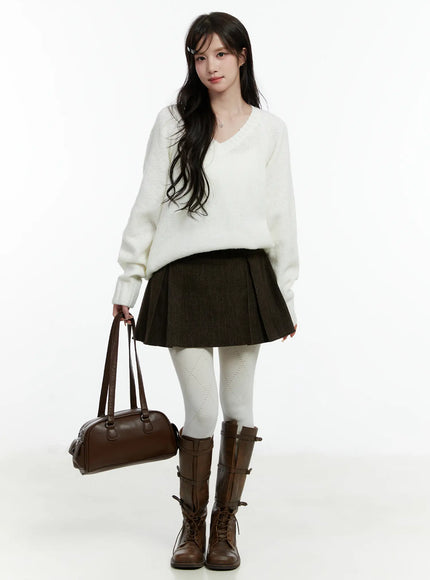 oversized-v-neck-sweater-cd523