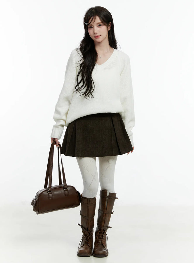 oversized-v-neck-sweater-cd523