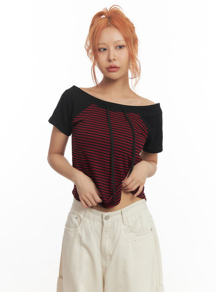 stripe-off-shoulder-hooded-top-ia517