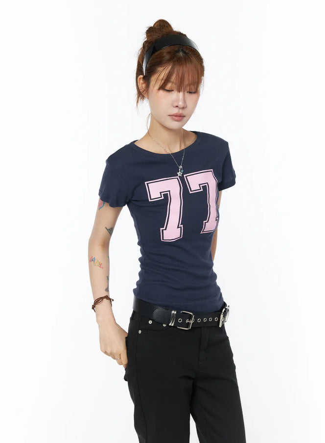 retro-77-graphic-t-shirt-cy527 / Dark blue