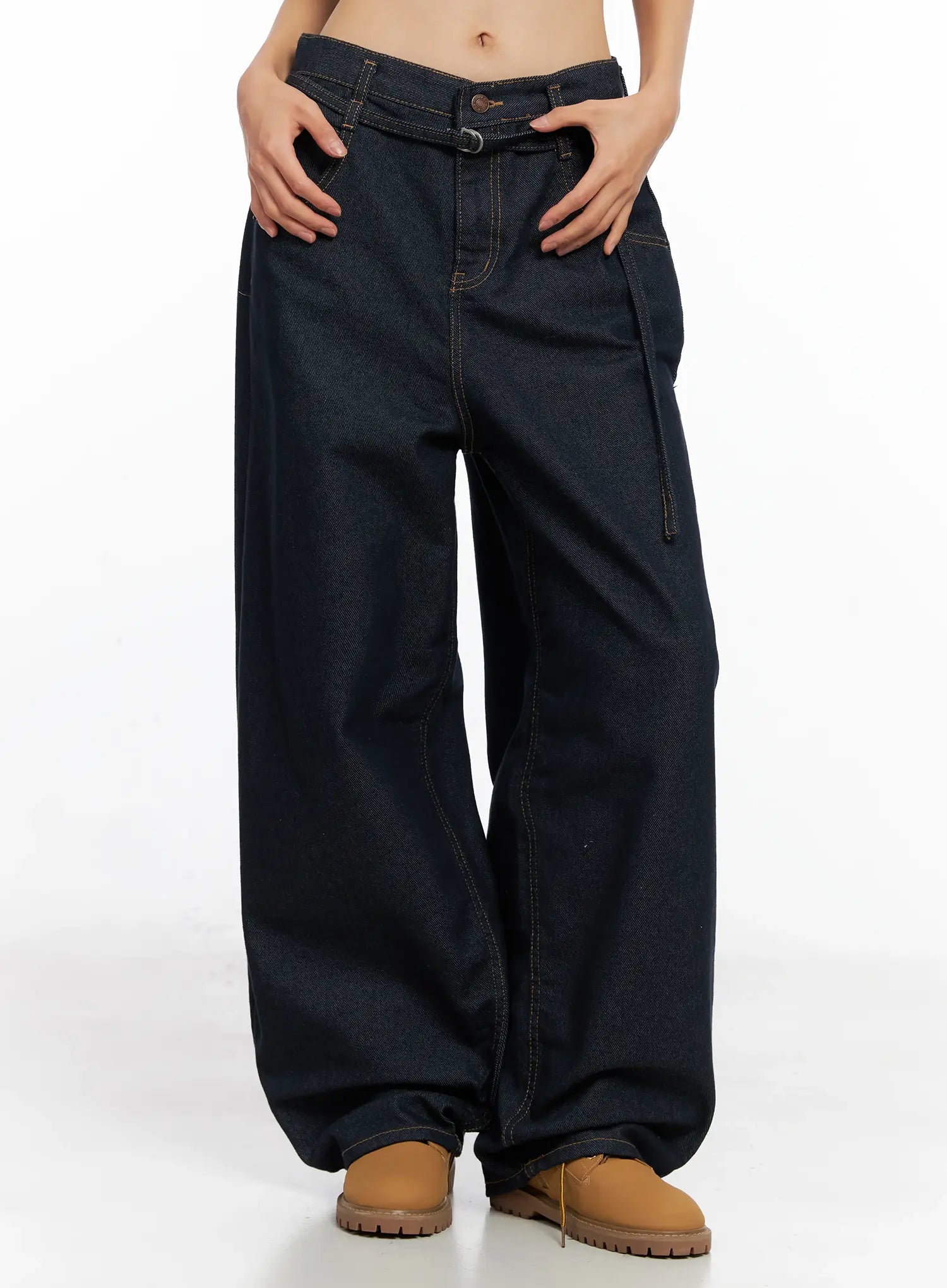 Alanna Sun Belt Baggy Jeans CO528 in Dark blue, size L