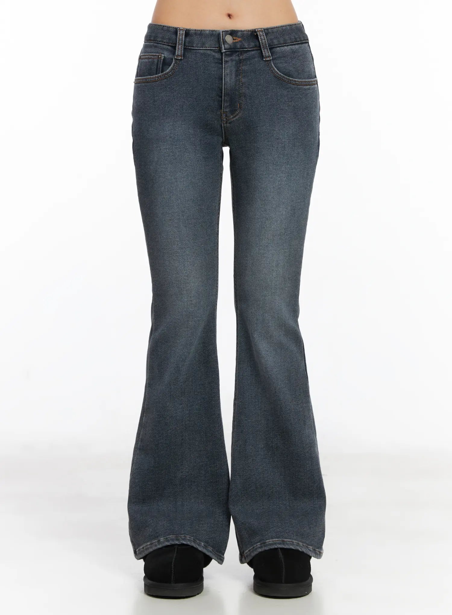 Kiera Low-Rise Fleece-Lined Bootcut Jeans CD509 in Dark gray, size L