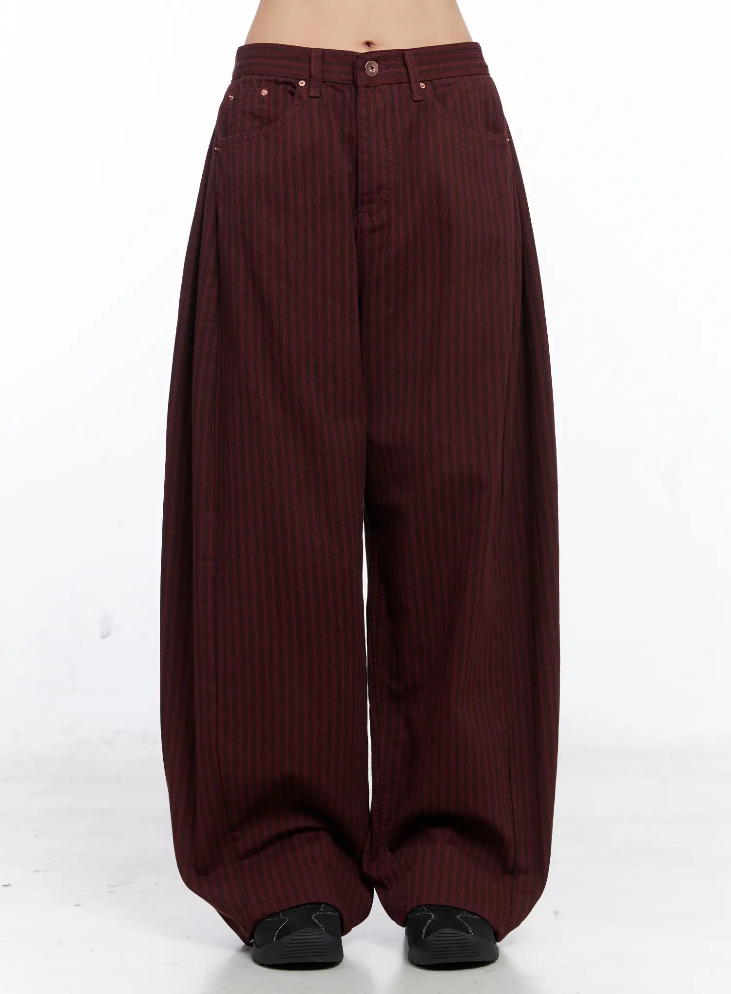 striped-side-pintuck-wide-pants-co507 / Dark red