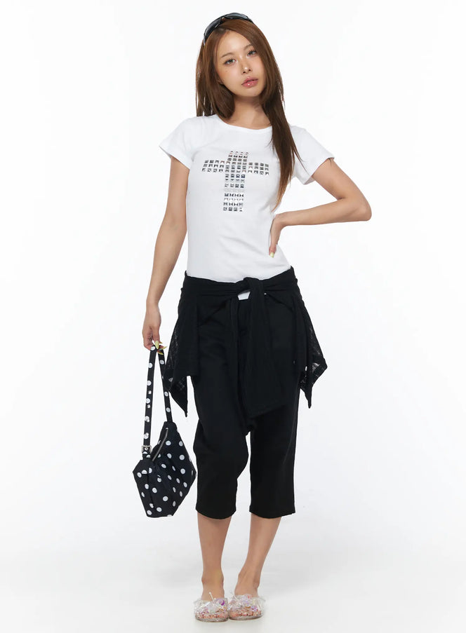 studded-cross-slim-fit-tee-cu501