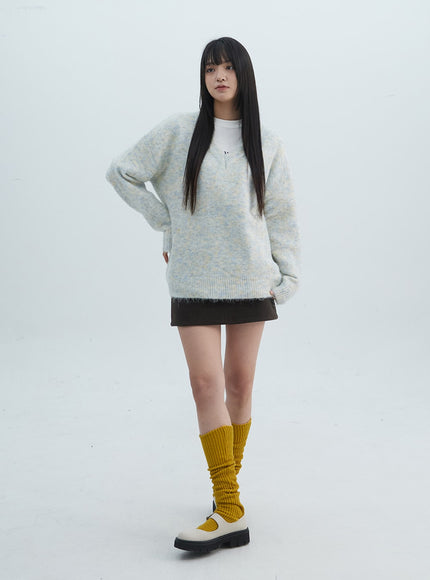 v-neck-knit-sweater-on310-1