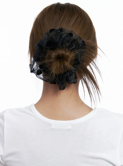 chic-polka-dot-scrunchie-cl514