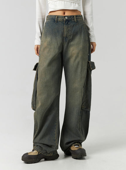 large-pocket-cargo-jeans-co323